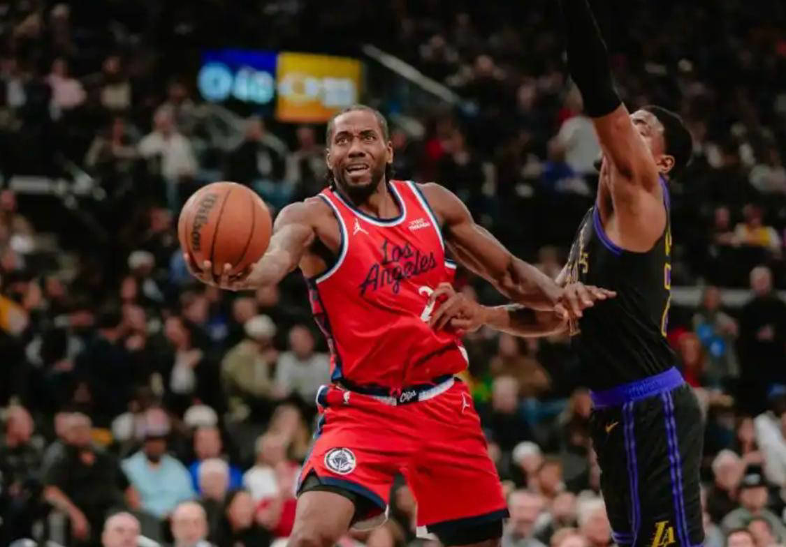 关于洛杉矶快船围绕CBA常规赛状态回暖赛前瓦伦西亚备战NBA季后赛，塞维利亚迎NBA常规赛关键赛瞬间刷屏的信息