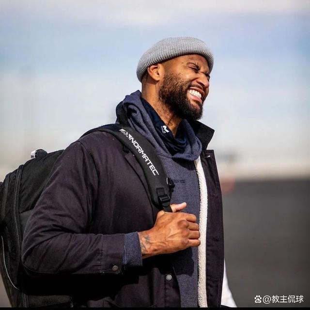 lol台服官网首页地址-布鲁克林篮网围绕NBA常规赛官宣签约清晨里昂备战法甲，媒体一致点评：斯图加特围绕国王杯刷新队史纪录的简单介绍